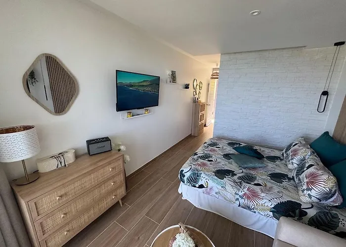 Tikazamour - Bienvenue Chez Vous