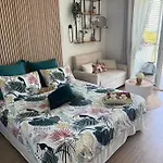 Tikazamour - Bienvenue Chez Vous